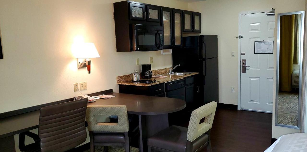 Candlewood Suites Houston Medical Center By Ihg Exterior foto